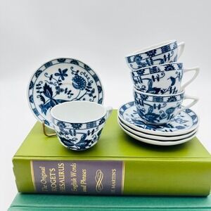 Vienna Woods Blue Onion Fine China Demitasse Tea Espresso Cups Saucers Set of 4